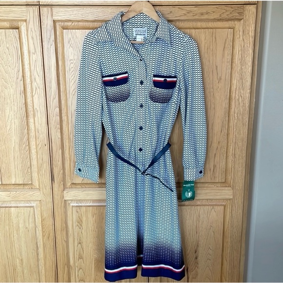 NWT Vintage Geometric Dress Blue/White/Red Various Sizes - Picture 1 of 6